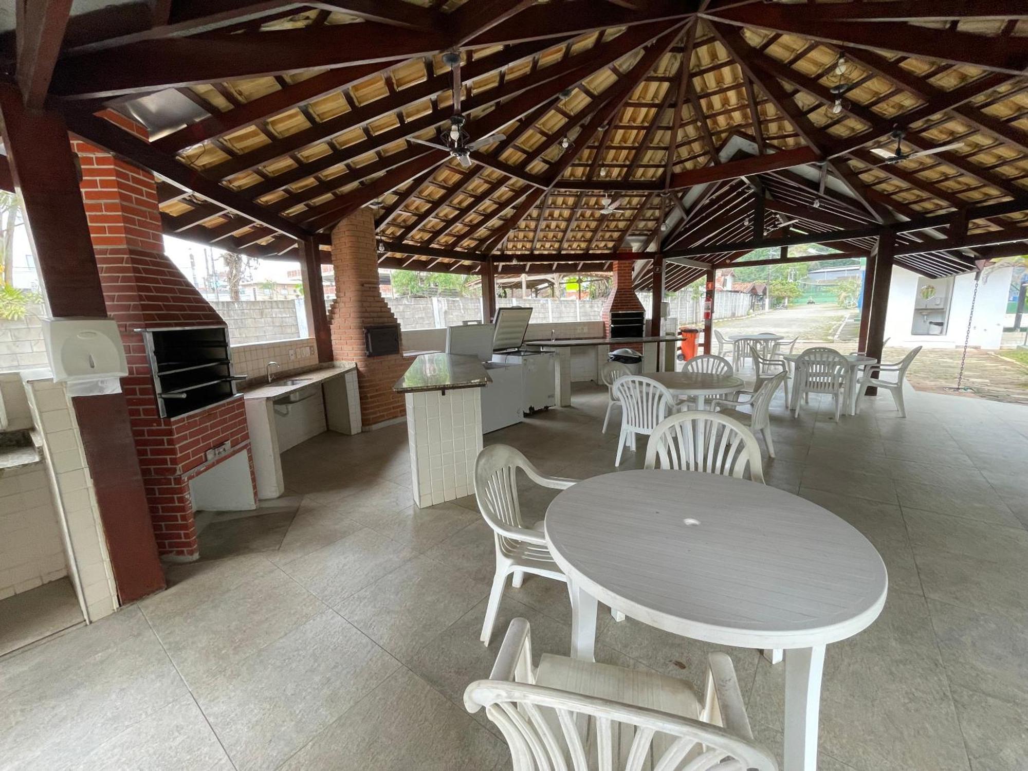 Condominio Wembley Tenis Praia Das Toninhas J406 Ubatuba Exterior photo